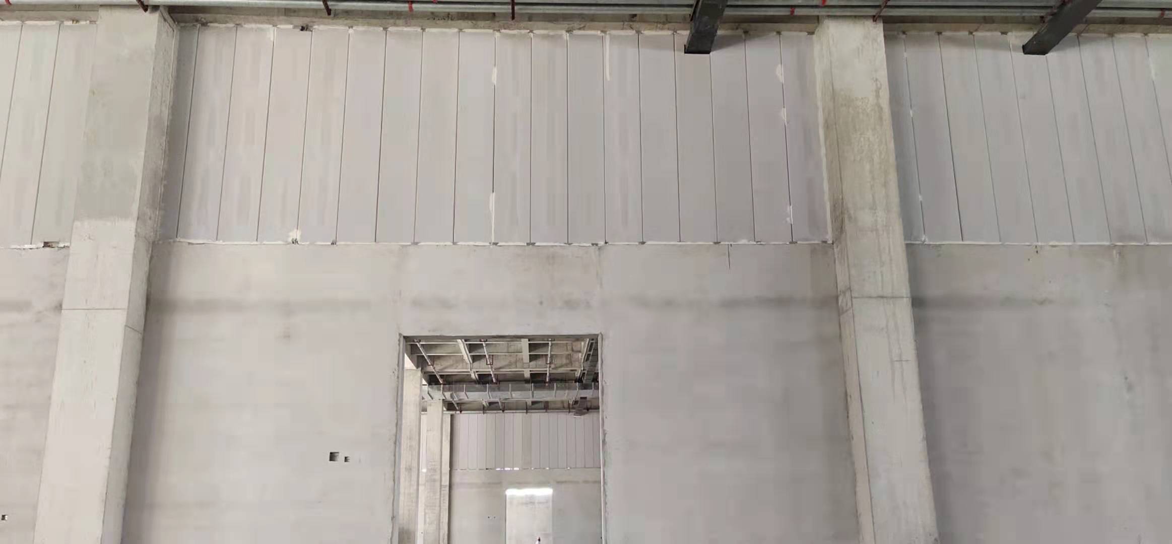 蒸压加气混凝土内隔墙板安装效果